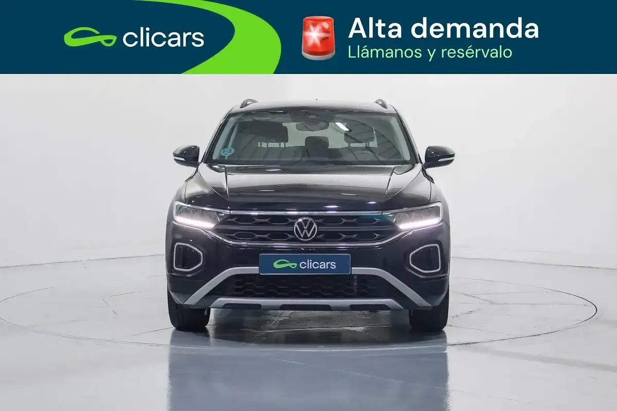 Usado VW T-Roc Life 110 CV (80 kW) 2022 Negro SUV