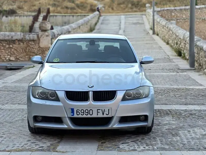 Usado BMW 320 177 CV (130 kW) 2007 Gris / plata Berlina