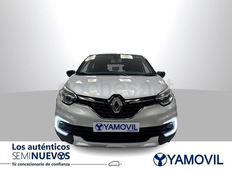 Usado Renault Captur Zen 90 CV (66 kW) 2018 Gris SUV