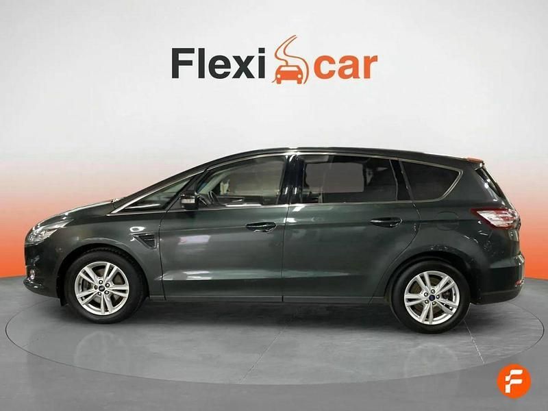 Usado Ford S-MAX Titanium 150 CV (110 kW) 2016 Gris Monovolumen