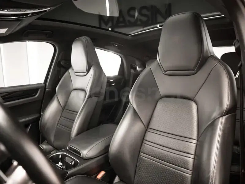Usado Porsche Cayenne 462 CV (339 kW) 2021 Naranja SUV