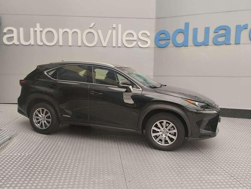 Negro Usado 2019 Lexus NX300h Business Edition SUV | 29.800 € (Precio justo) - Imagen 1/4