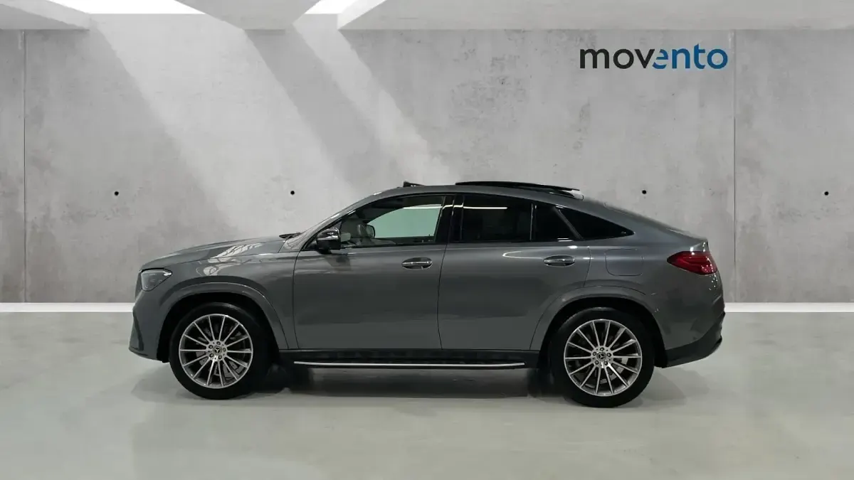 Käytetty Mercedes GLE400 381 HP (280 kW) 2023 Harmaa Katumaasturi