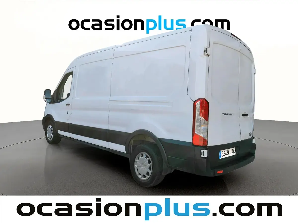 Usado Ford Transit Trend 131 CV (96 kW) 2022 Blanco Familiar