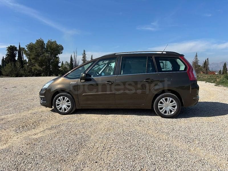 Usado Citroën Grand C4 Picasso Business Class 112 CV (82 kW) 2011 Marrón Monovolumen