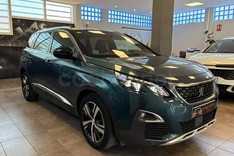 Usado Peugeot 5008 GT-line 165 CV (121 kW) 2018 Azul SUV