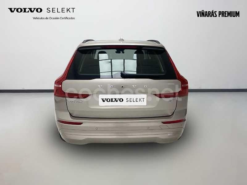 Usado Volvo XC40 Core 197 CV (144 kW) 2024 Beige SUV