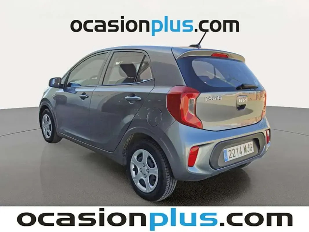 Usado Kia Picanto 67 CV (49 kW) 2023 Gris Utilitario