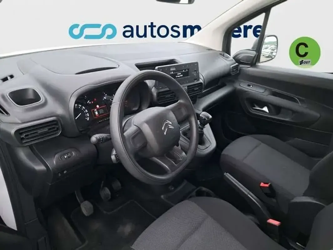 Usado Citroën e-Berlingo Live 102 CV (75 kW) 2021 Blanco Monovolumen