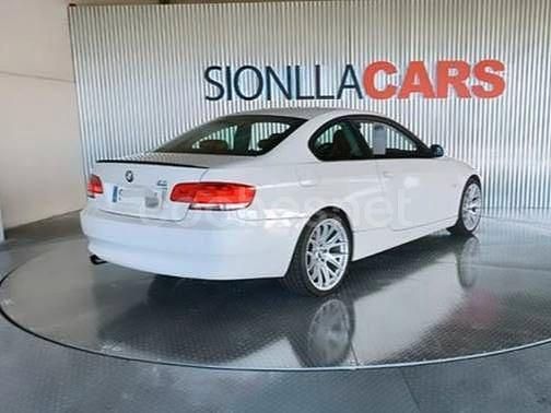 Usado BMW 320 177 CV (130 kW) 2009 Blanco Coupe