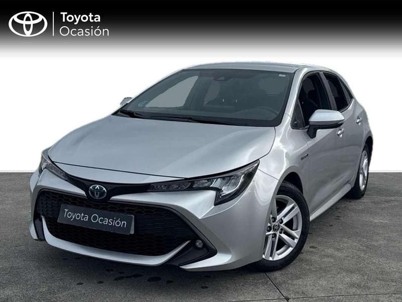 Plateado Usado 2021 Toyota Corolla Active Utilitario | 20.790 € (Un poco caro) - Imagen 1/4