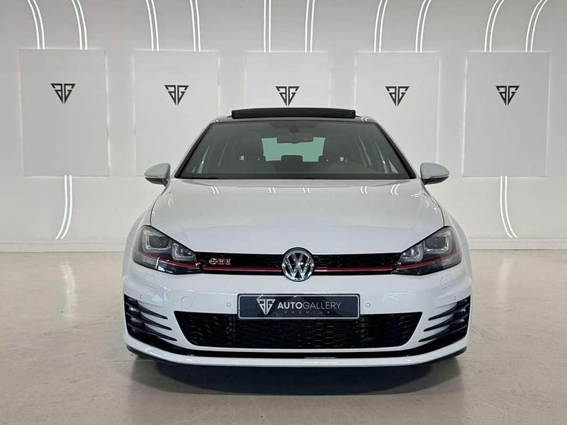 Usado VW Golf VII GTI 230 CV (169 kW) 2014 Blanco Utilitario