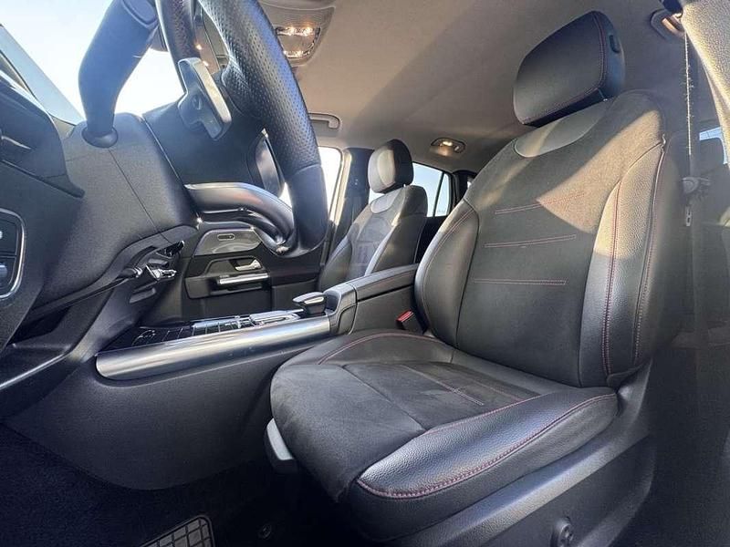 Usado Mercedes GLA200 156 CV (114 kW) 2020 Gris SUV