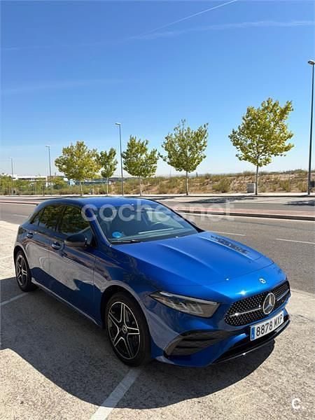 Usado Mercedes A250 218 CV (160 kW) 2025 Azul Berlina