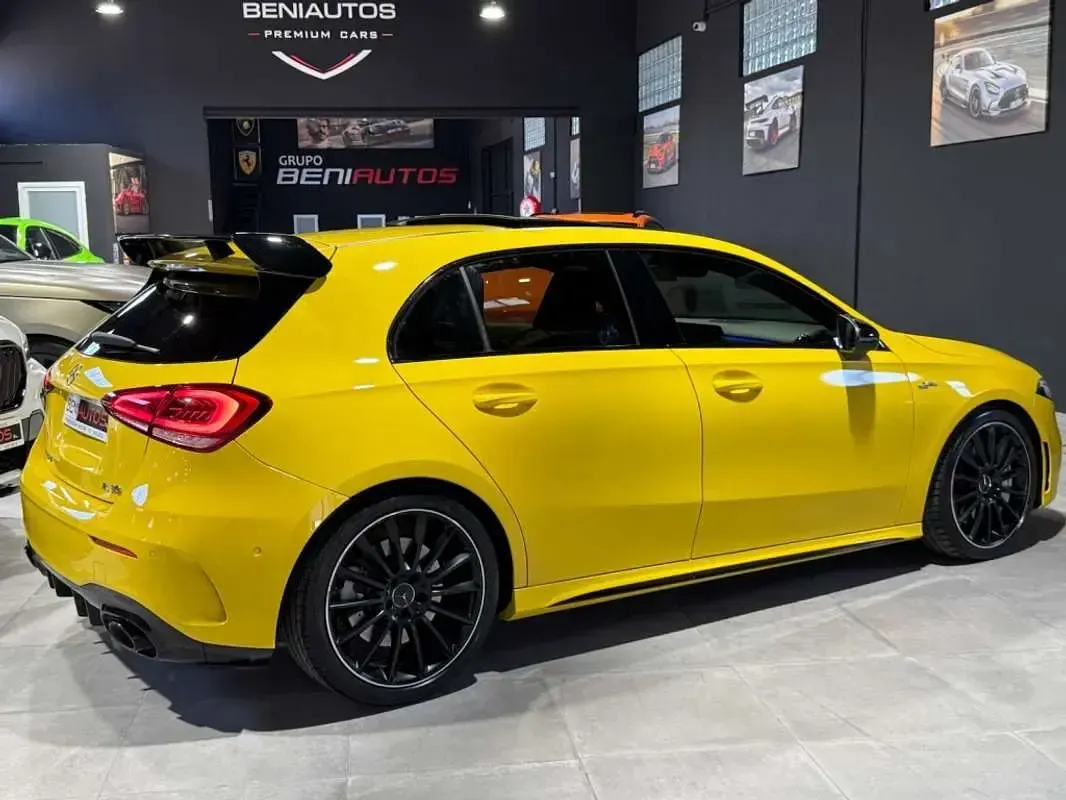 Usado Mercedes A35 AMG AMG 306 CV (225 kW) 2019 Amarillo Utilitario