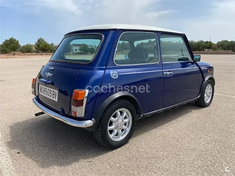 Usado Rover Mini 63 CV (46 kW) 1998 Azul Berlina