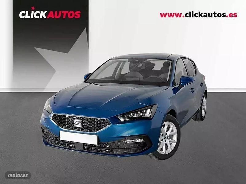 Azul Usado 2025 Seat Leon Style Berlina | 23.200 € - Imagen 1/4