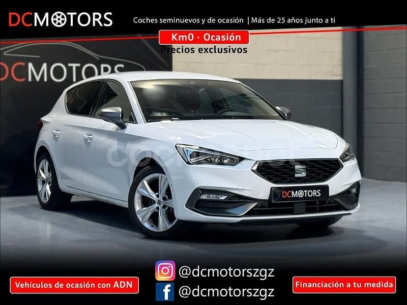 Blanco Usado 2024 Seat Leon FR Berlina | 22.900 € (Precio justo) - Imagen 1/4