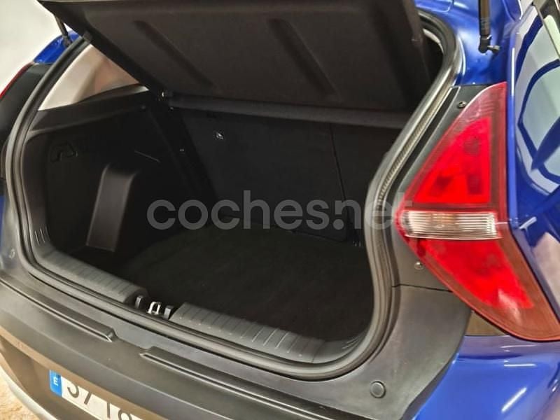 Usado Hyundai Bayon 100 CV (73 kW) 2021 Azul SUV