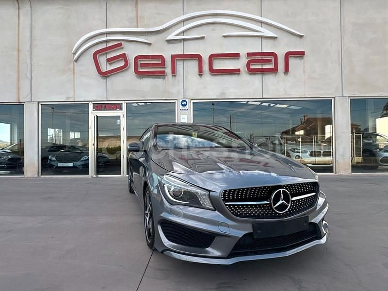 Gris / plata Usado 2016 Mercedes CLA200 AMG line Berlina | 19.900 € (Precio justo) - Imagen 1/4