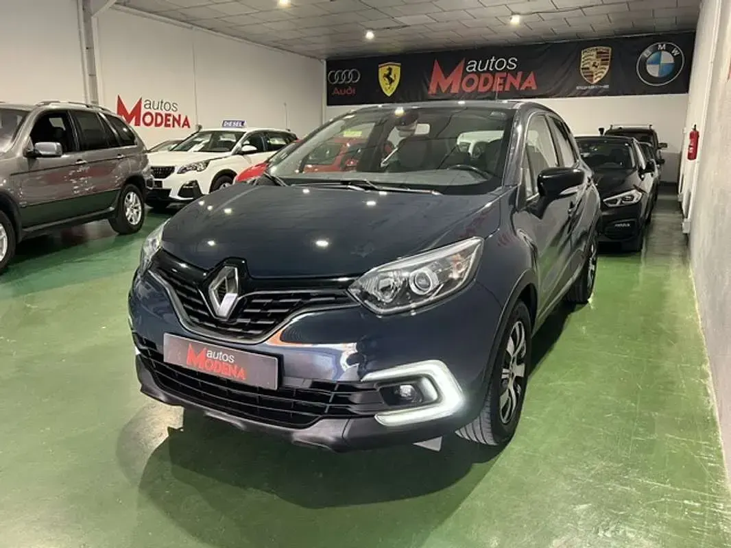 Usado Renault Captur LIMITED 90 CV (66 kW) 2018 Azul SUV