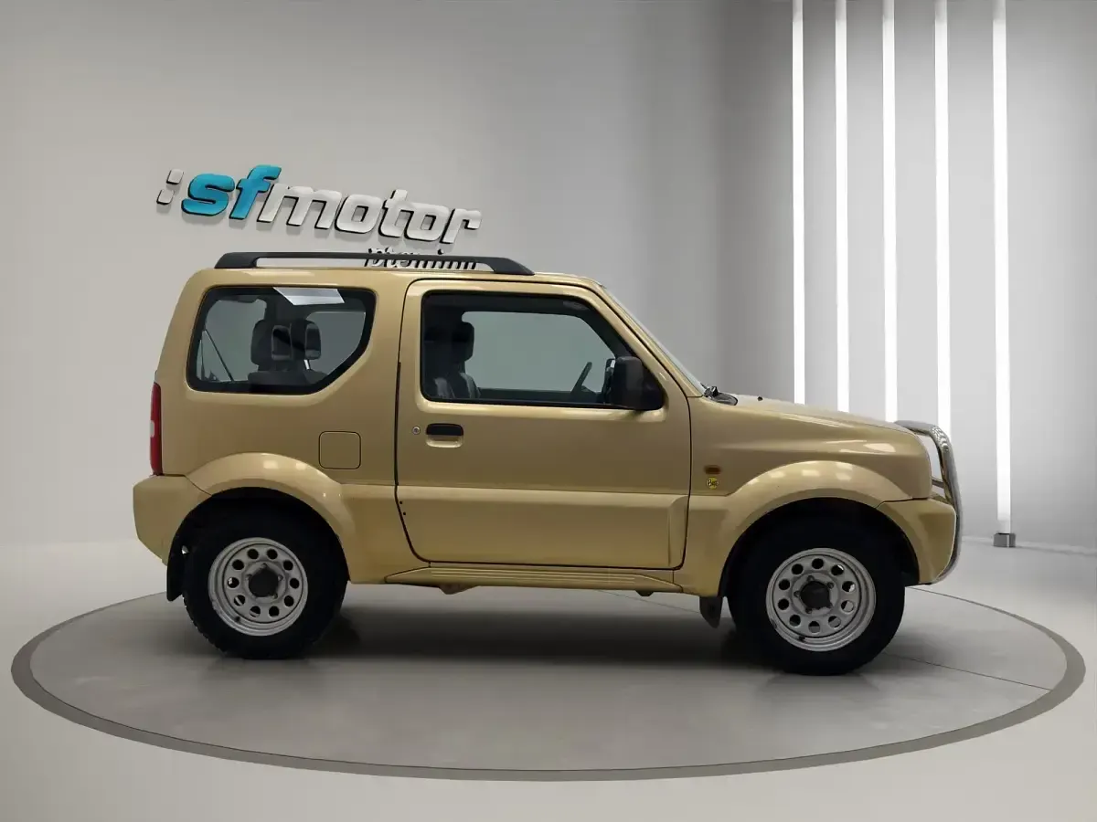 Usado Suzuki Jimny 80 CV (58 kW) 1998 Amarillo SUV