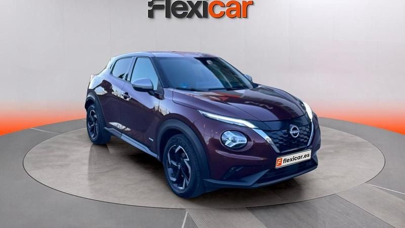 Usado Nissan Juke N-Connecta 143 CV (105 kW) 2023 Burdeos SUV