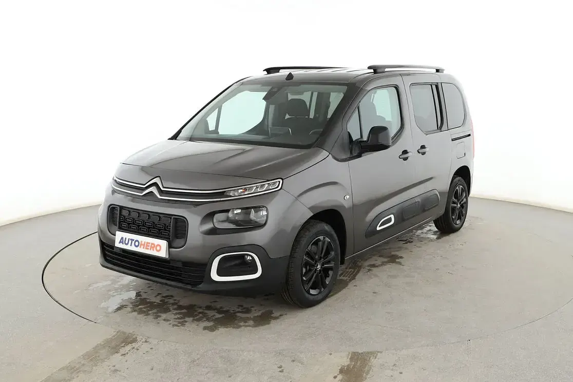 Usado Citroën Berlingo Feel 130 CV (95 kW) 2022 Monovolumen