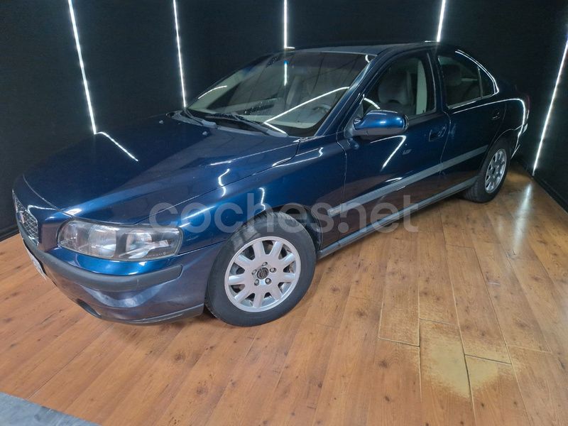 Azul Usado 2001 Volvo S60 Berlina | 2190 € (Buen precio) - Imagen 1/4