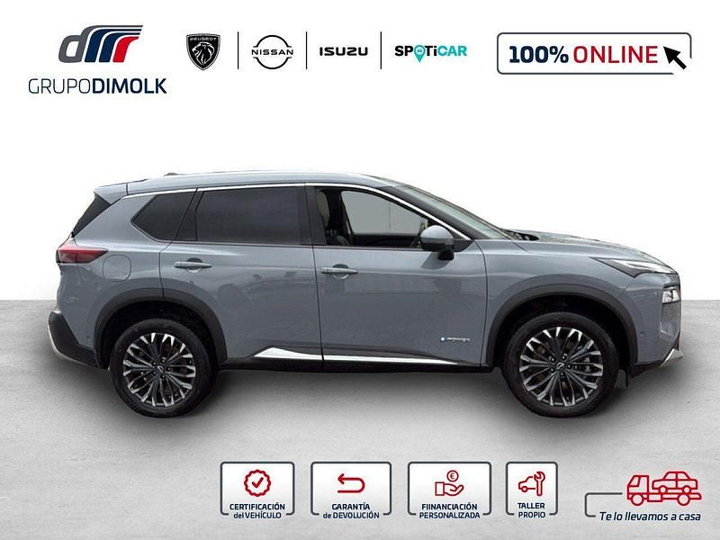 Usado Nissan X-Trail Tekna 204 CV (150 kW) 2025 Gris / plata SUV