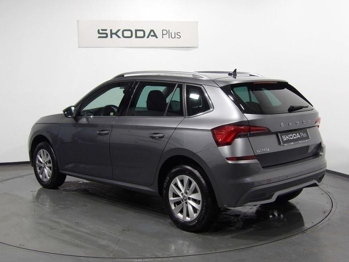Gris Usado 2024 Skoda Kamiq Ambition SUV | 19.490 € (Precio justo) - Imagen 1/4