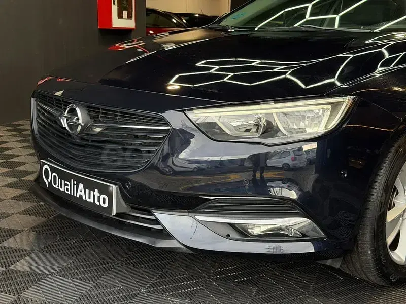 Usado Opel Insignia Business 110 CV (80 kW) 2019 Azul Berlina