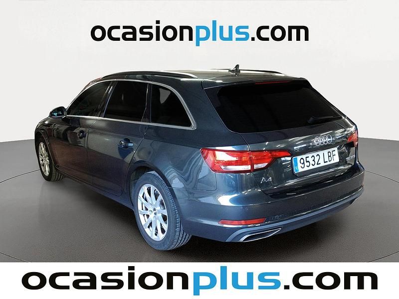 Usado Audi A4 Advanced Plus 150 CV (110 kW) 2019 Gris Familiar