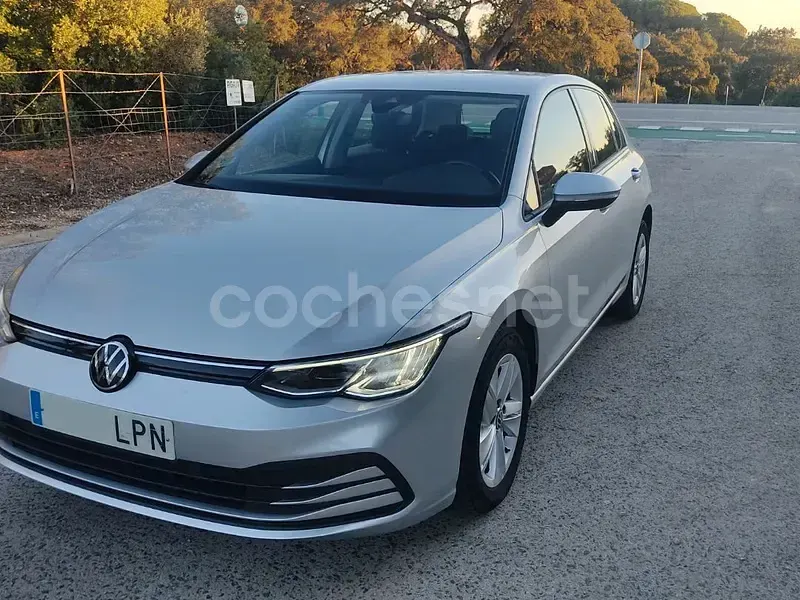 Usado VW Golf VII 115 CV (84 kW) 2021 Gris / plata Utilitario