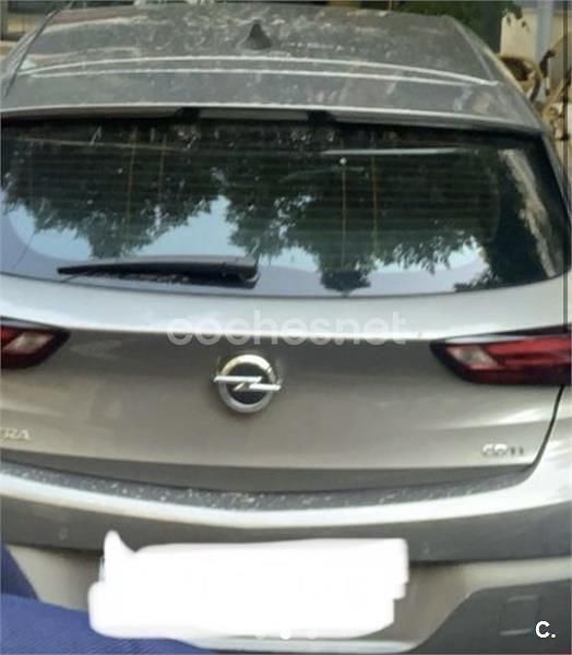 Gris / plata Usado 2016 Opel Astra Dynamic Berlina | 8300 € (Precio justo) - Imagen 1/2