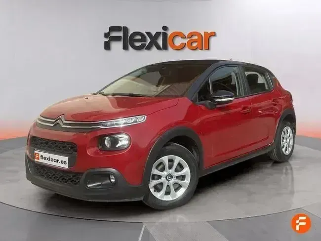 Usado Citroën C3 Feel 82 CV (60 kW) 2019 Rojo Utilitario