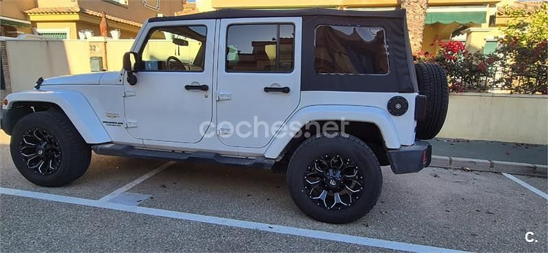 Usado Jeep Wrangler Unlimited Sahara 200 CV (147 kW) 2016 Blanco SUV