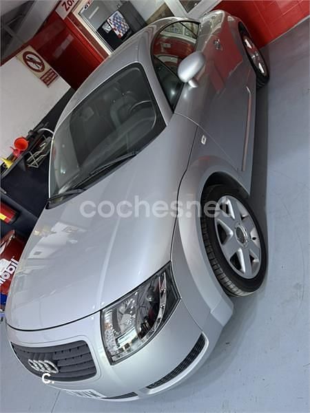 Usado Audi TT 180 CV (132 kW) 1999 Gris / plata Coupe