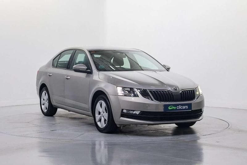 Brugt Skoda Octavia Ambition 116 HK (85 kW) 2019 Sølv Hatchback
