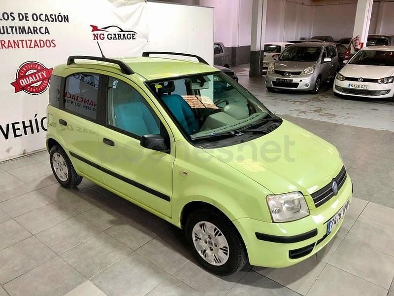 Usado Fiat Panda Dynamic 60 CV (44 kW) 2005 Blanco Utilitario