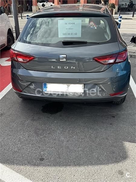 Begagnad Seat Leon Style 110 HK (80 kW) 2017 Grå Sedan