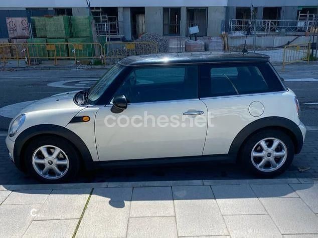 Usado Mini Cooper D 110 CV (80 kW) 2009 Blanco Utilitario