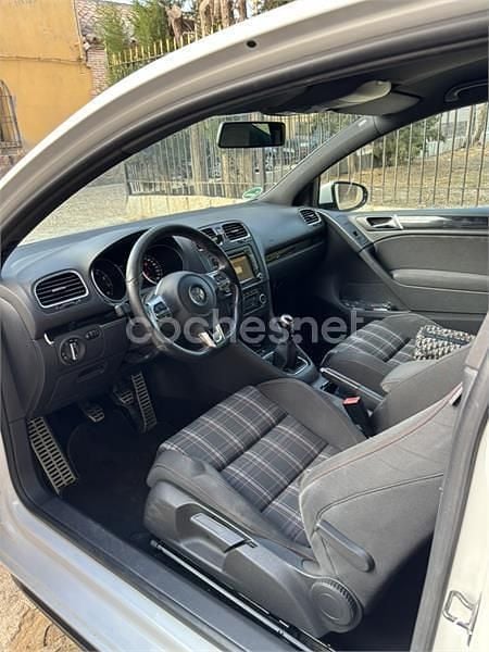 Blanco Usado 2011 VW Golf VI GTI Berlina | 11.000 € (Buen precio) - Imagen 1/3