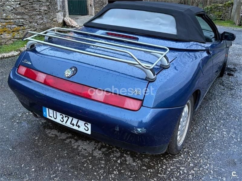 Usado Alfa Romeo Spider 192 CV (141 kW) 1995 Azul Descapotable