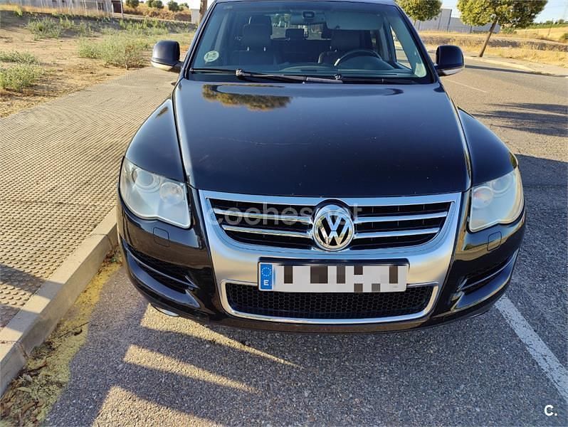 Negro Usado 2008 VW Touareg SUV | 7400 € (Precio justo) - Imagen 1/4