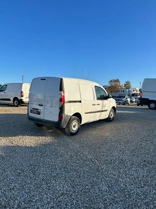 Usado Renault Kangoo 75 CV (55 kW) 2019 Blanco Monovolumen