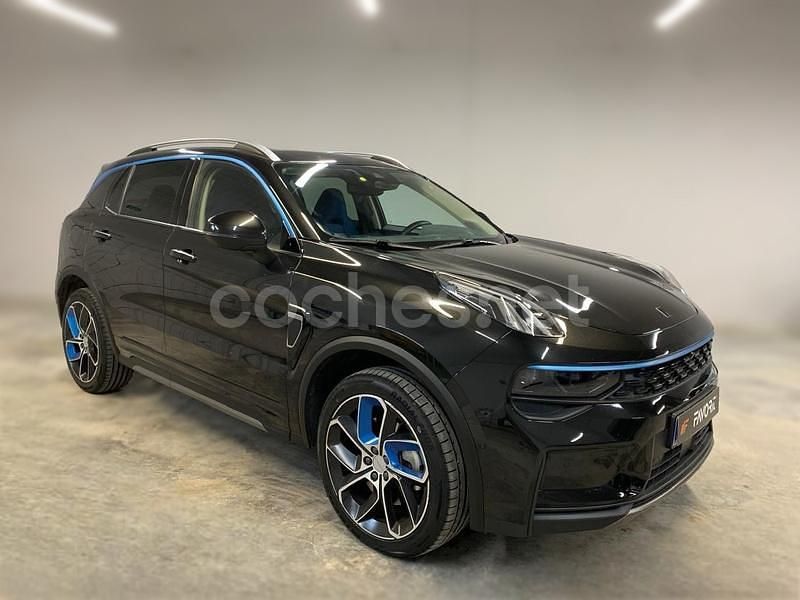 Negro Usado 2022 Lynk & Co 01 SUV | 18.999 € (Precio justo) - Imagen 1/4