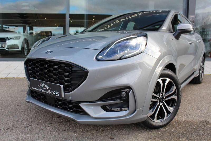 Usado Ford Puma ST-Line 125 CV (91 kW) 2024 Plateado SUV