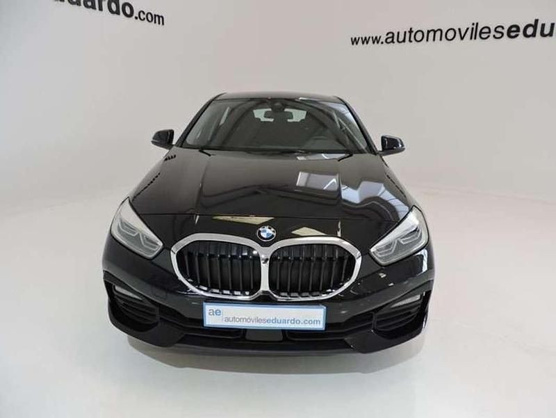 Usado BMW 116 Advantage 109 CV (80 kW) 2023 Negro Utilitario