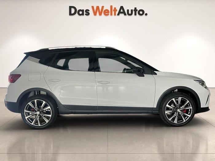 Usado Seat Arona FR 115 CV (84 kW) 2024 Blanco SUV